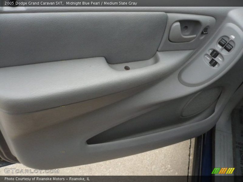 Midnight Blue Pearl / Medium Slate Gray 2005 Dodge Grand Caravan SXT