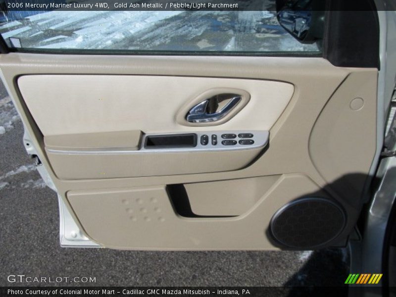 Gold Ash Metallic / Pebble/Light Parchment 2006 Mercury Mariner Luxury 4WD