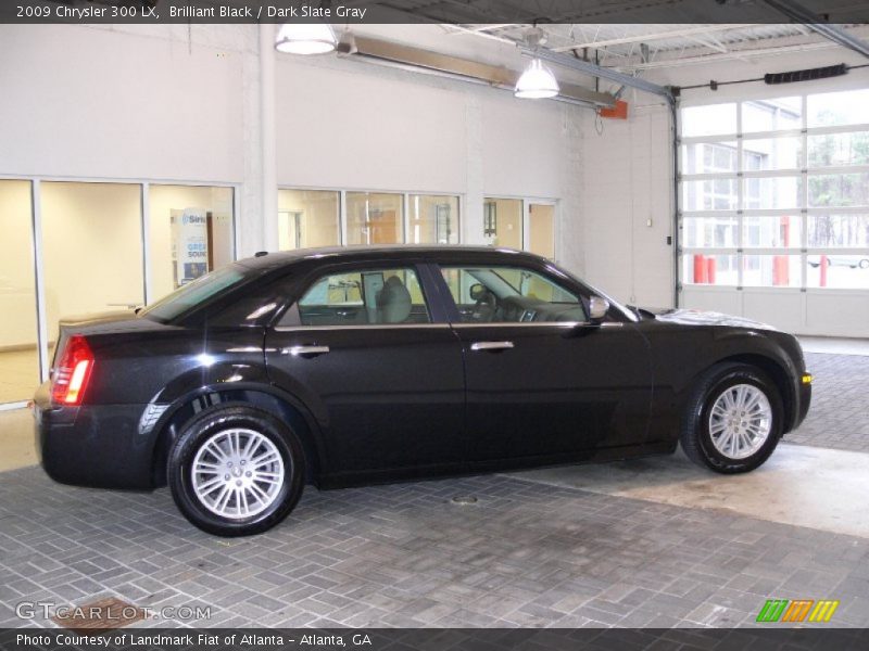 Brilliant Black / Dark Slate Gray 2009 Chrysler 300 LX