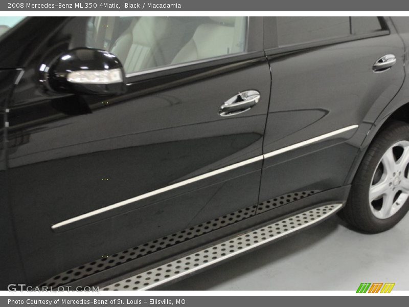 Black / Macadamia 2008 Mercedes-Benz ML 350 4Matic