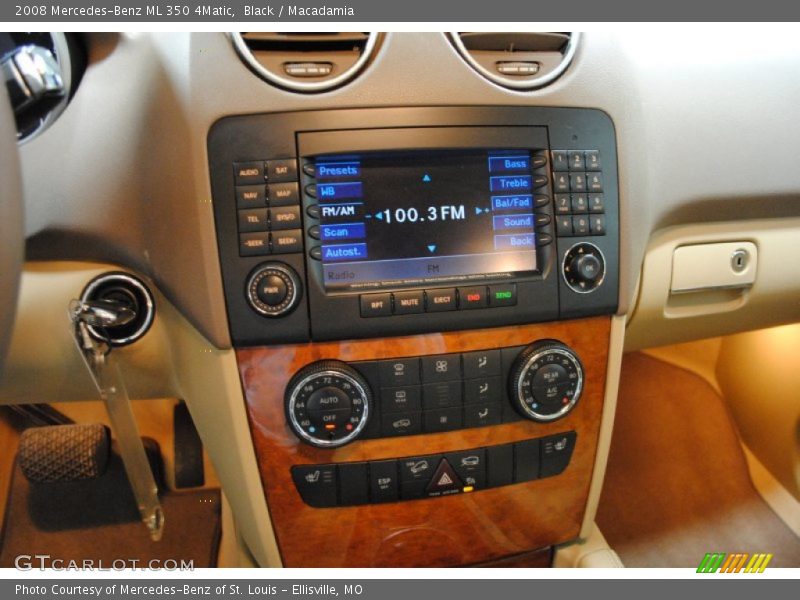 Black / Macadamia 2008 Mercedes-Benz ML 350 4Matic