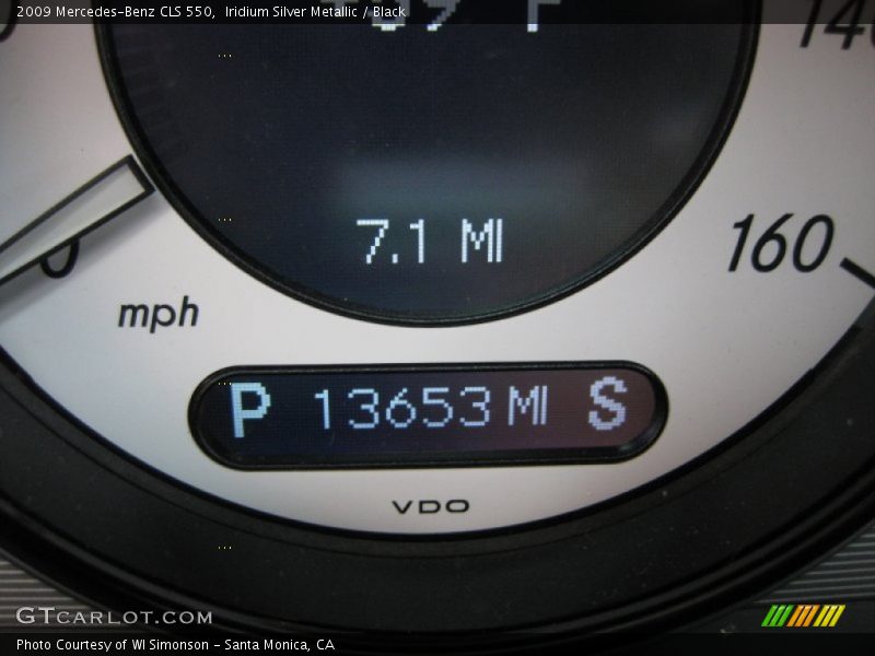 Iridium Silver Metallic / Black 2009 Mercedes-Benz CLS 550
