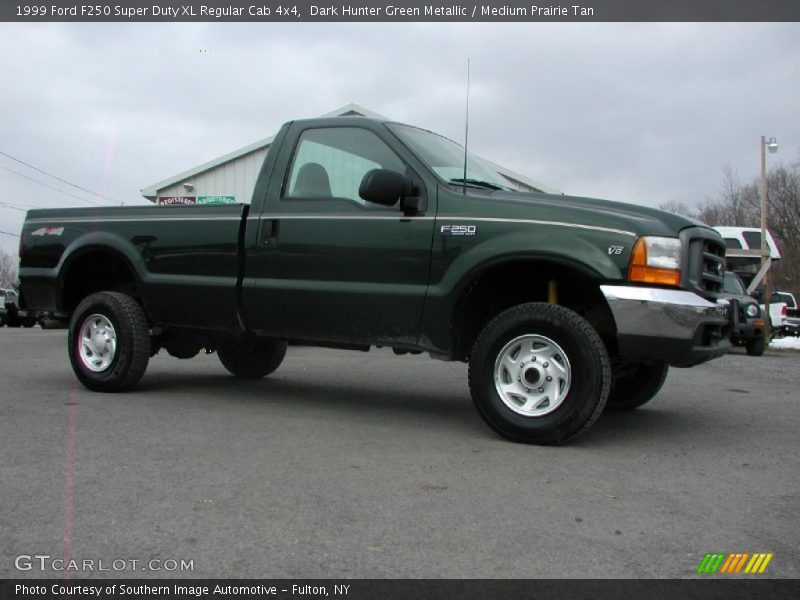 Dark Hunter Green Metallic / Medium Prairie Tan 1999 Ford F250 Super Duty XL Regular Cab 4x4