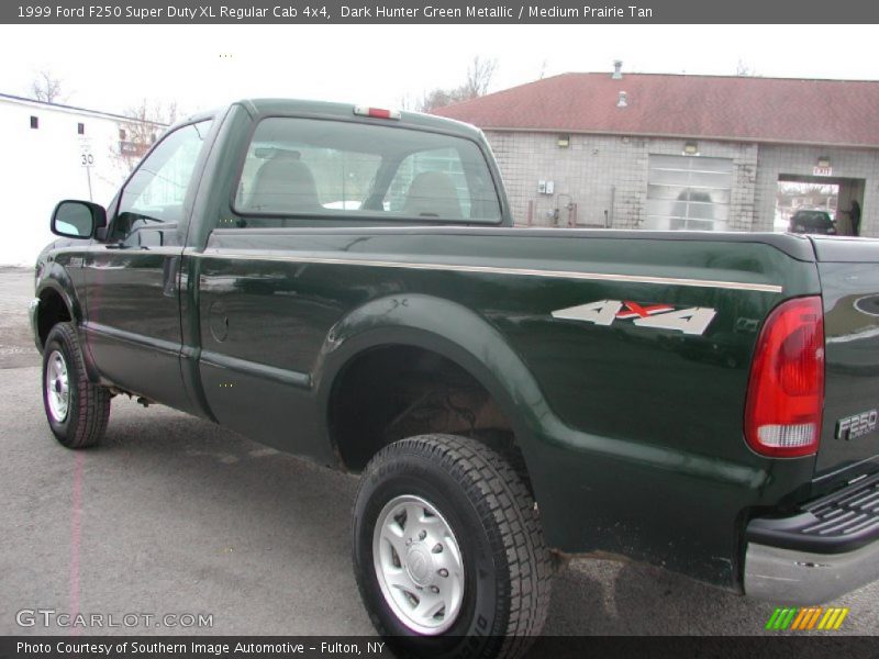 Dark Hunter Green Metallic / Medium Prairie Tan 1999 Ford F250 Super Duty XL Regular Cab 4x4