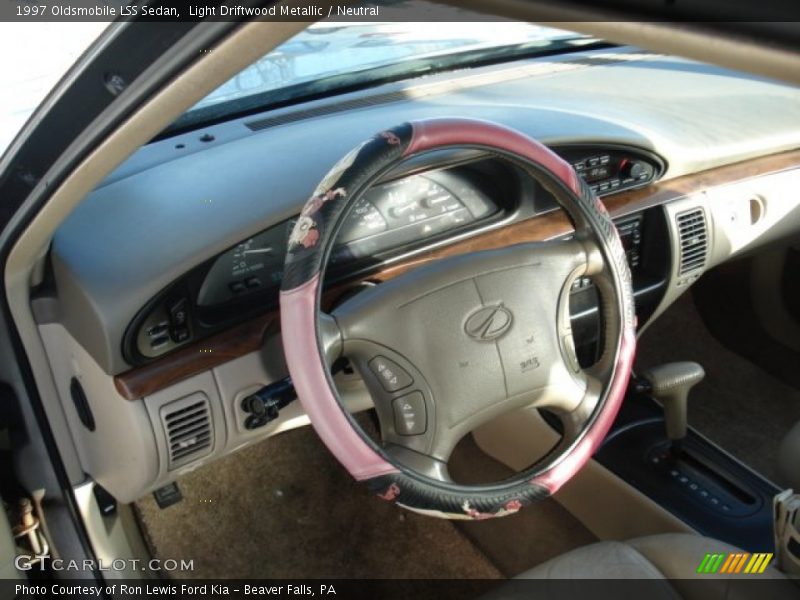 Light Driftwood Metallic / Neutral 1997 Oldsmobile LSS Sedan