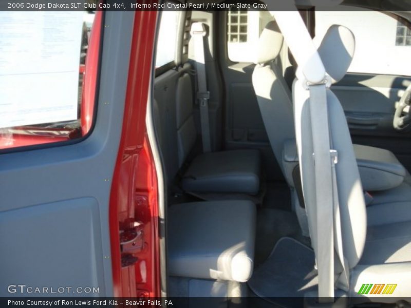 Inferno Red Crystal Pearl / Medium Slate Gray 2006 Dodge Dakota SLT Club Cab 4x4