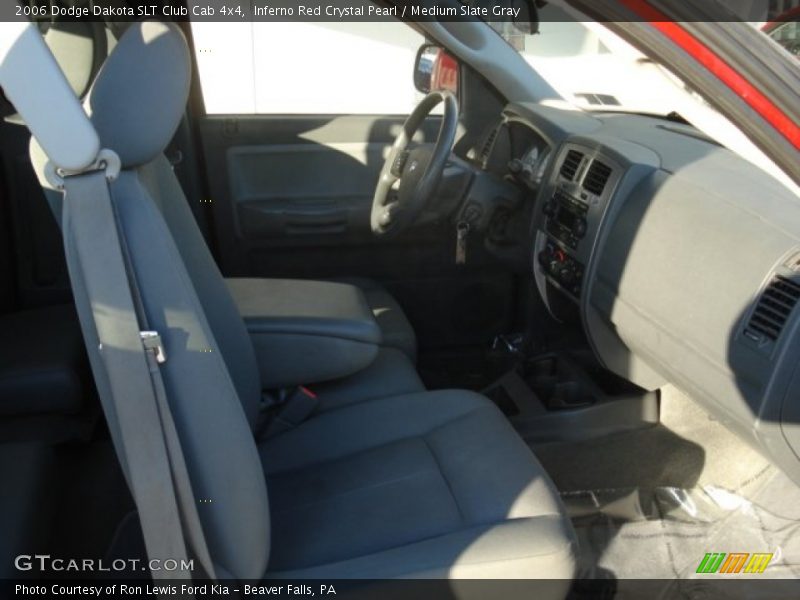 Inferno Red Crystal Pearl / Medium Slate Gray 2006 Dodge Dakota SLT Club Cab 4x4