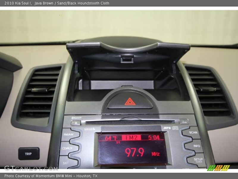 Java Brown / Sand/Black Houndstooth Cloth 2010 Kia Soul !