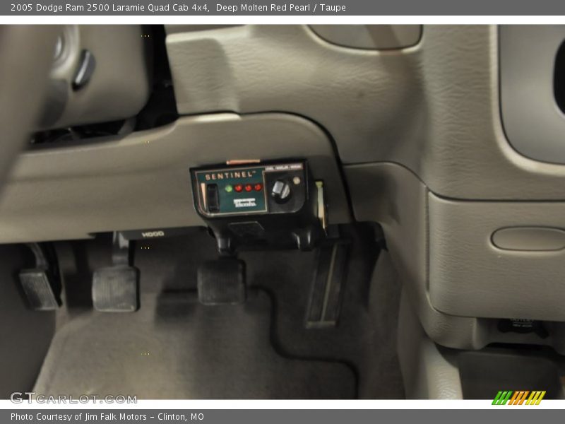 Deep Molten Red Pearl / Taupe 2005 Dodge Ram 2500 Laramie Quad Cab 4x4