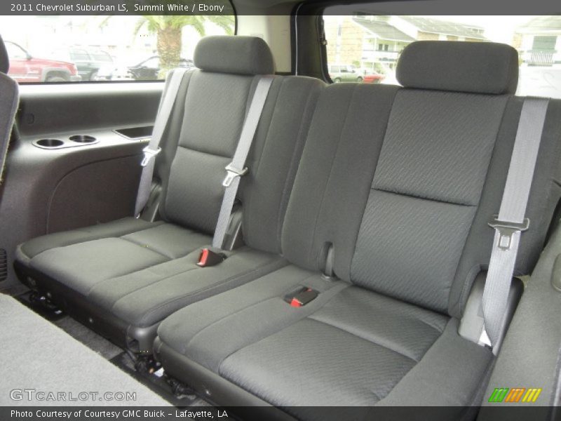 Summit White / Ebony 2011 Chevrolet Suburban LS