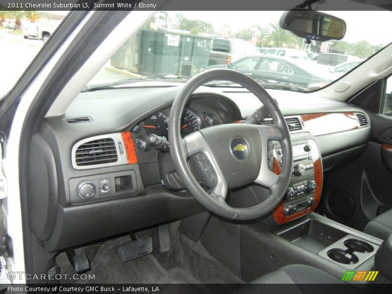 Summit White / Ebony 2011 Chevrolet Suburban LS