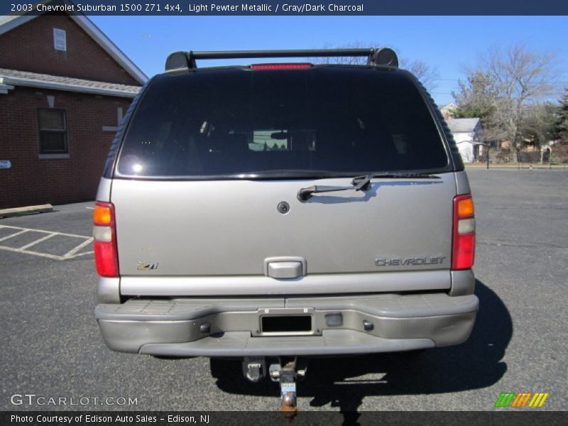 Light Pewter Metallic / Gray/Dark Charcoal 2003 Chevrolet Suburban 1500 Z71 4x4