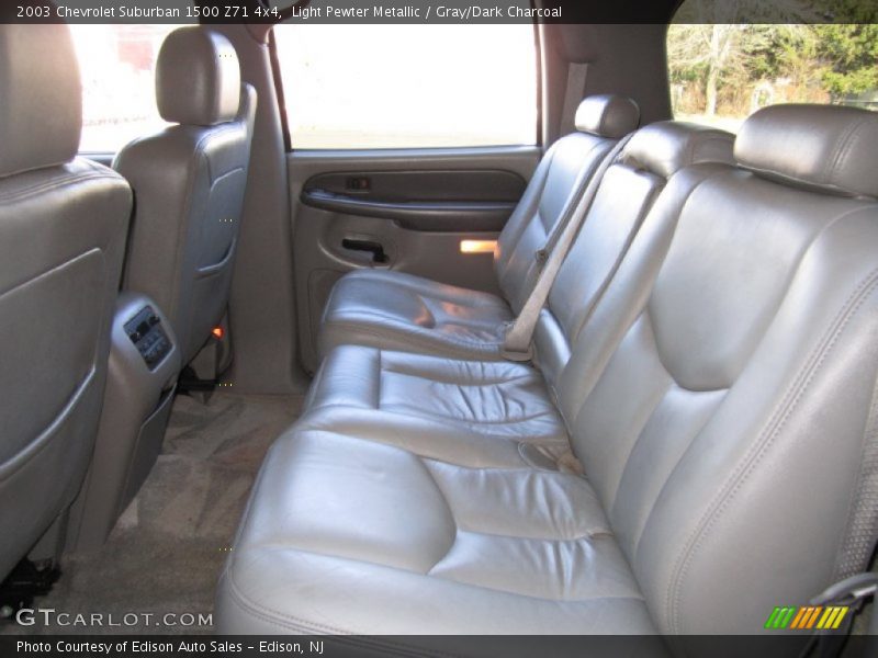 Light Pewter Metallic / Gray/Dark Charcoal 2003 Chevrolet Suburban 1500 Z71 4x4