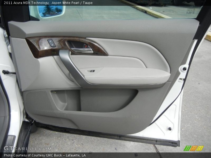 Aspen White Pearl / Taupe 2011 Acura MDX Technology