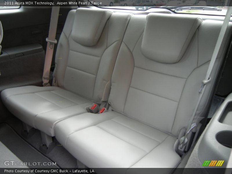 Rear Seat of 2011 MDX Technology