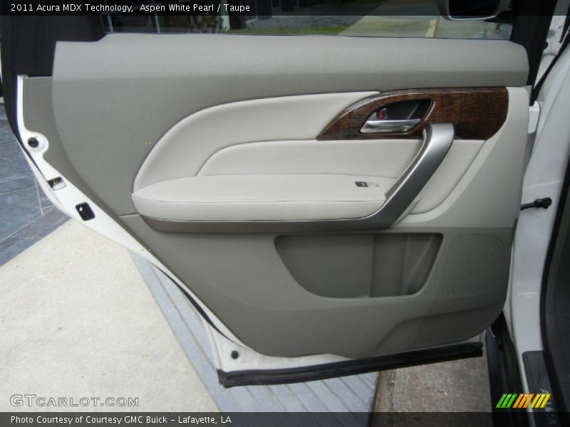 Aspen White Pearl / Taupe 2011 Acura MDX Technology
