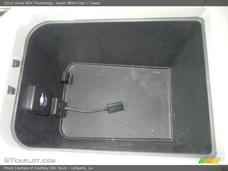Aspen White Pearl / Taupe 2011 Acura MDX Technology