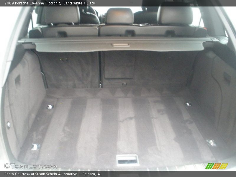  2009 Cayenne Tiptronic Trunk