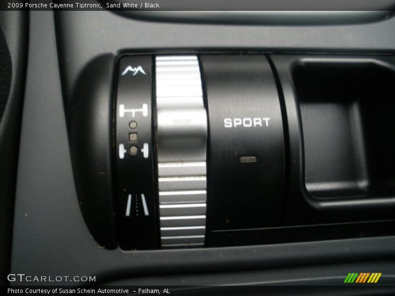 Sand White / Black 2009 Porsche Cayenne Tiptronic