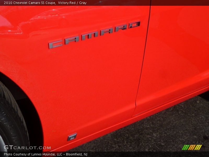 Victory Red / Gray 2010 Chevrolet Camaro SS Coupe