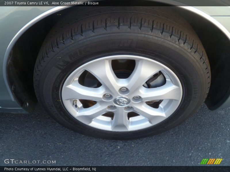 Aloe Green Metallic / Bisque 2007 Toyota Camry LE V6