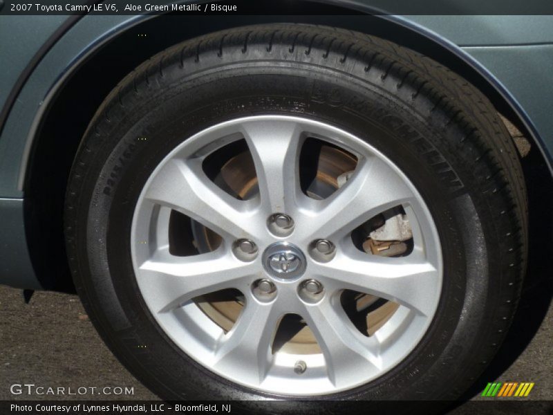 Aloe Green Metallic / Bisque 2007 Toyota Camry LE V6