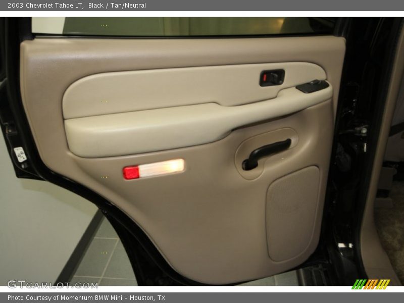 Black / Tan/Neutral 2003 Chevrolet Tahoe LT