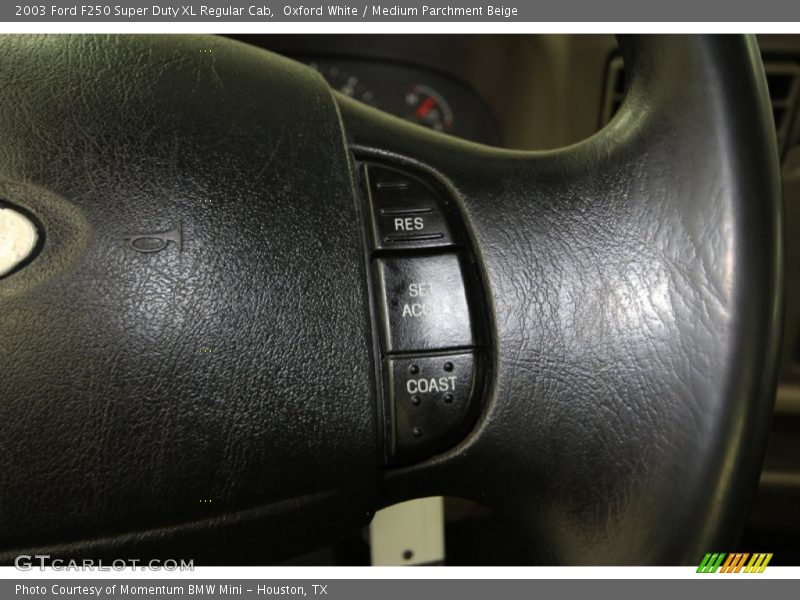 Oxford White / Medium Parchment Beige 2003 Ford F250 Super Duty XL Regular Cab