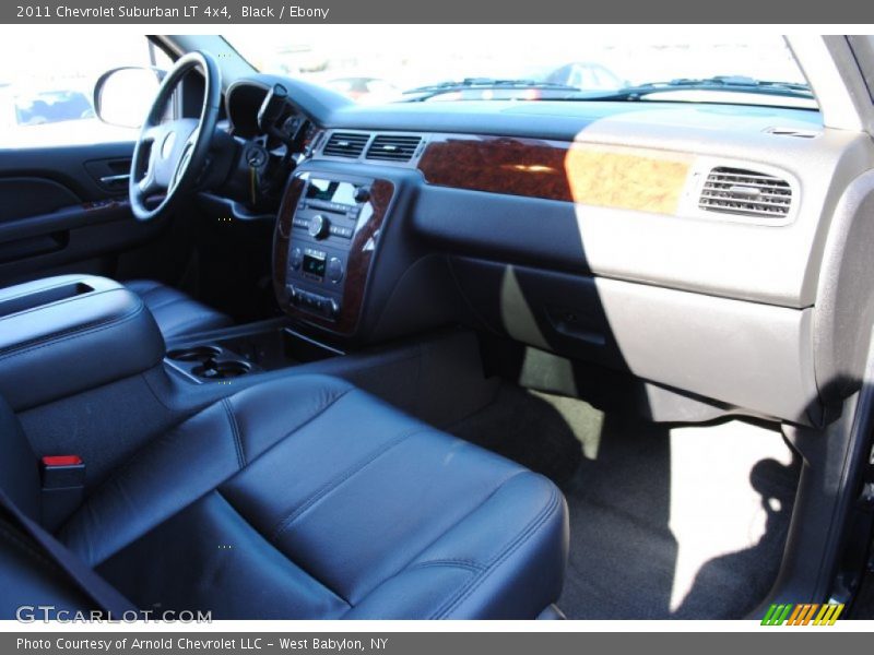 Black / Ebony 2011 Chevrolet Suburban LT 4x4