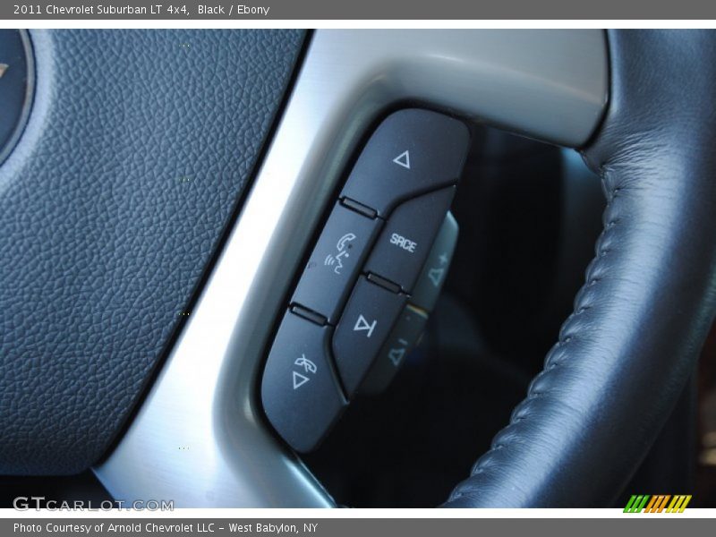 Black / Ebony 2011 Chevrolet Suburban LT 4x4