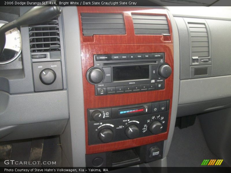 Bright White / Dark Slate Gray/Light Slate Gray 2006 Dodge Durango SLT 4x4