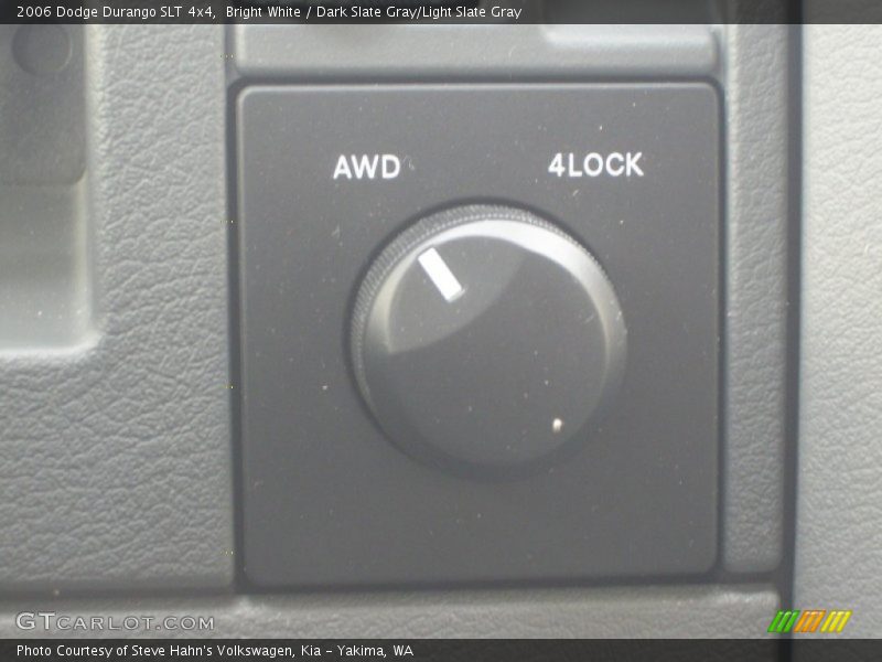 Bright White / Dark Slate Gray/Light Slate Gray 2006 Dodge Durango SLT 4x4