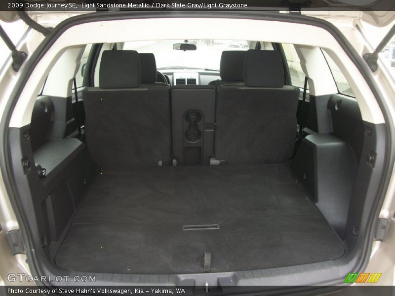 Light Sandstone Metallic / Dark Slate Gray/Light Graystone 2009 Dodge Journey SE