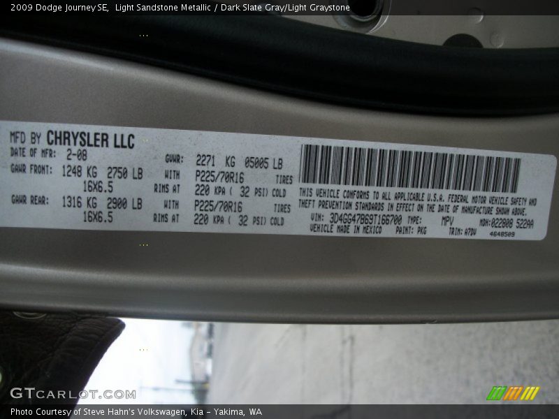 Light Sandstone Metallic / Dark Slate Gray/Light Graystone 2009 Dodge Journey SE