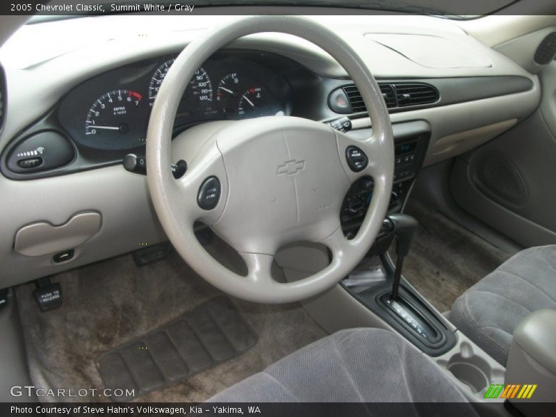 Summit White / Gray 2005 Chevrolet Classic