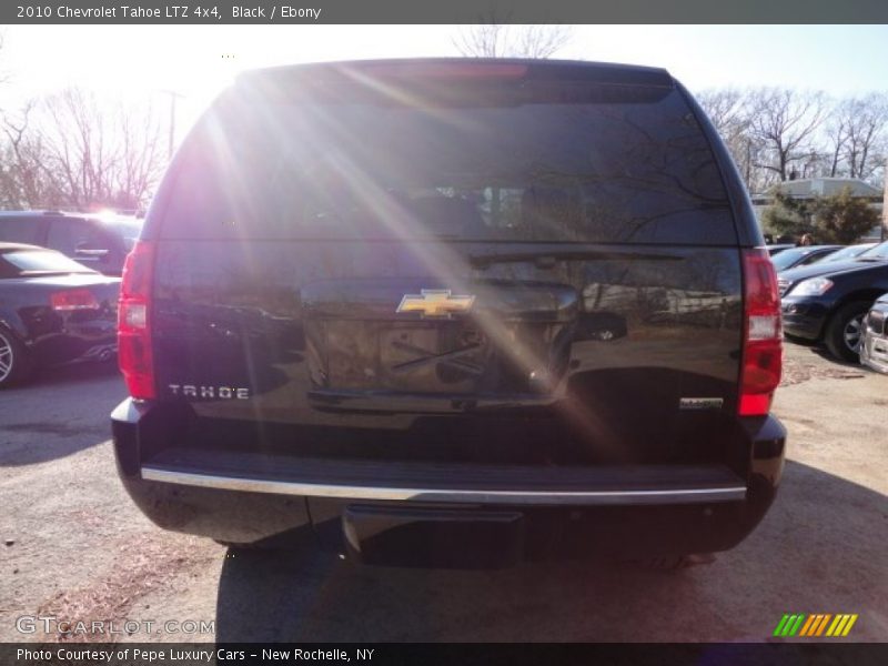 Black / Ebony 2010 Chevrolet Tahoe LTZ 4x4