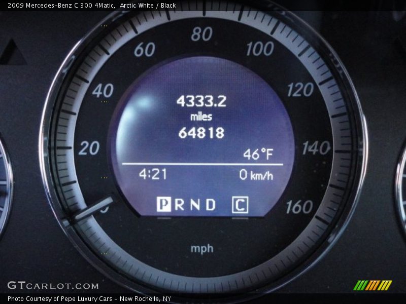 Arctic White / Black 2009 Mercedes-Benz C 300 4Matic