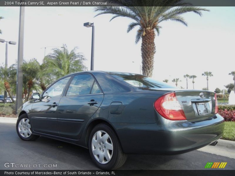 Aspen Green Pearl / Dark Charcoal 2004 Toyota Camry SE