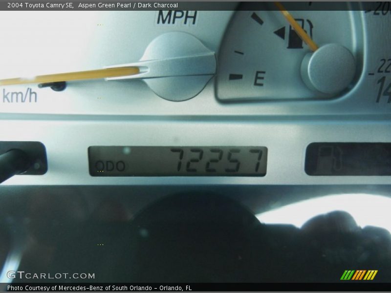 Aspen Green Pearl / Dark Charcoal 2004 Toyota Camry SE