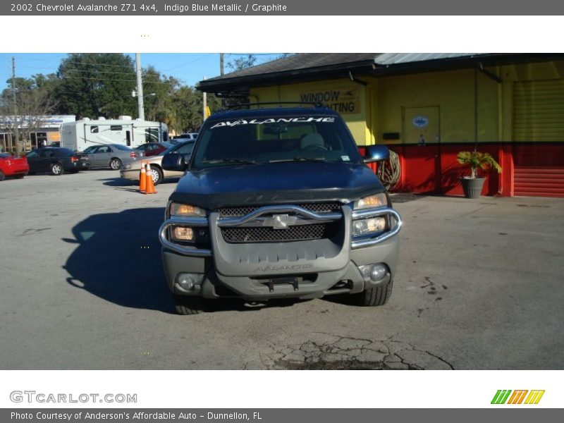 Indigo Blue Metallic / Graphite 2002 Chevrolet Avalanche Z71 4x4