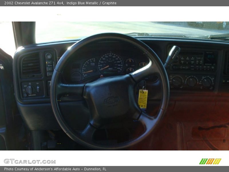 Indigo Blue Metallic / Graphite 2002 Chevrolet Avalanche Z71 4x4