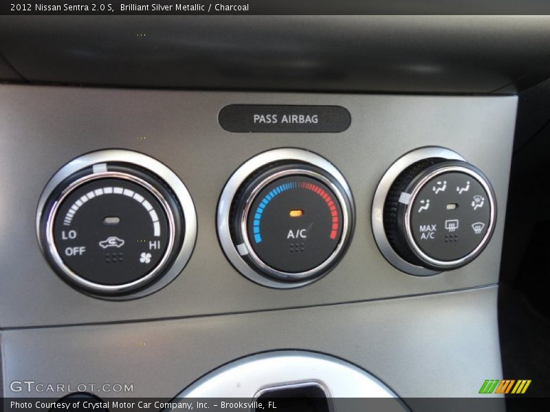 Brilliant Silver Metallic / Charcoal 2012 Nissan Sentra 2.0 S