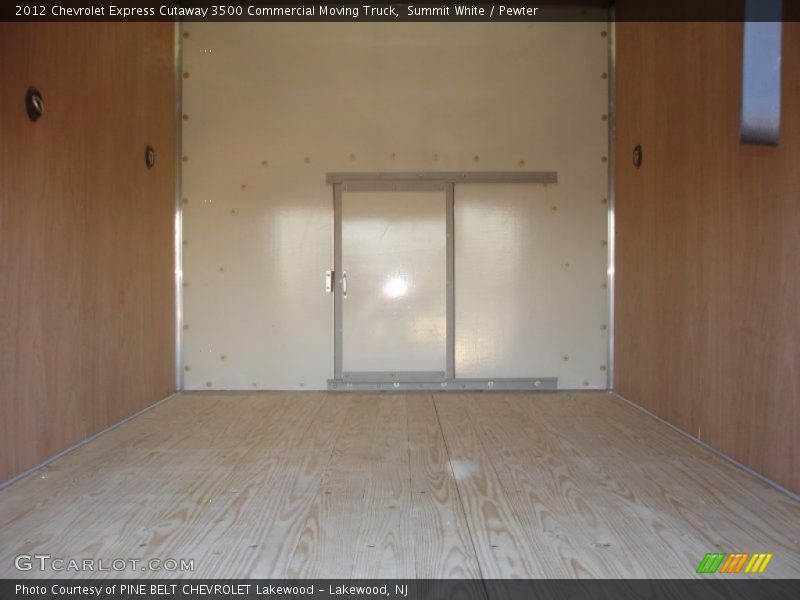 Summit White / Pewter 2012 Chevrolet Express Cutaway 3500 Commercial Moving Truck