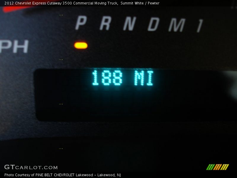 Summit White / Pewter 2012 Chevrolet Express Cutaway 3500 Commercial Moving Truck