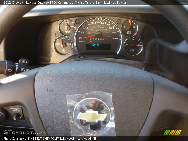 Summit White / Pewter 2012 Chevrolet Express Cutaway 3500 Commercial Moving Truck