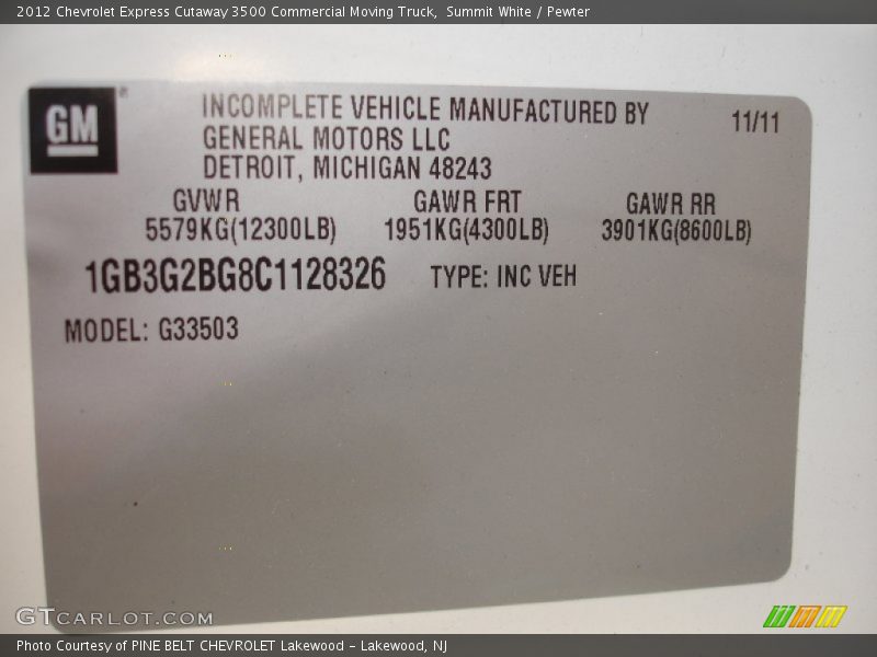 Summit White / Pewter 2012 Chevrolet Express Cutaway 3500 Commercial Moving Truck