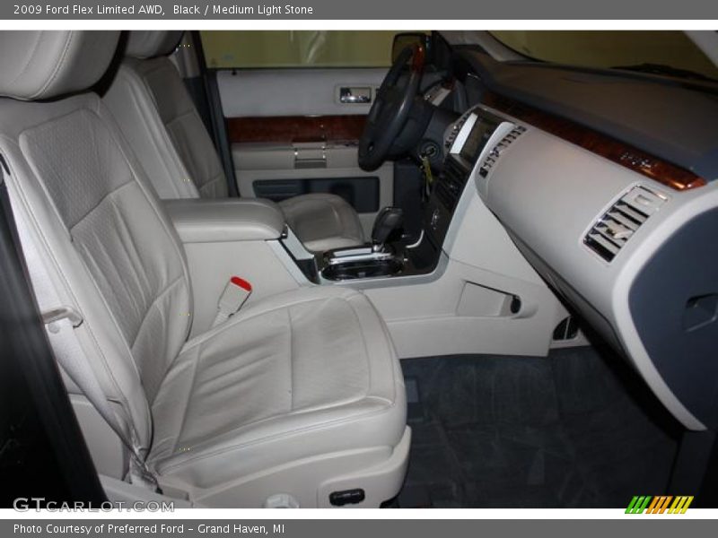 Black / Medium Light Stone 2009 Ford Flex Limited AWD