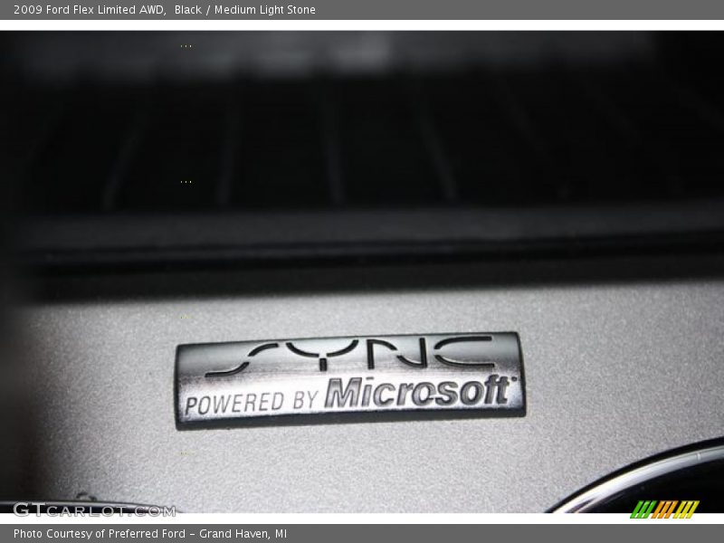 Black / Medium Light Stone 2009 Ford Flex Limited AWD