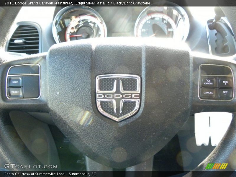 Bright Silver Metallic / Black/Light Graystone 2011 Dodge Grand Caravan Mainstreet