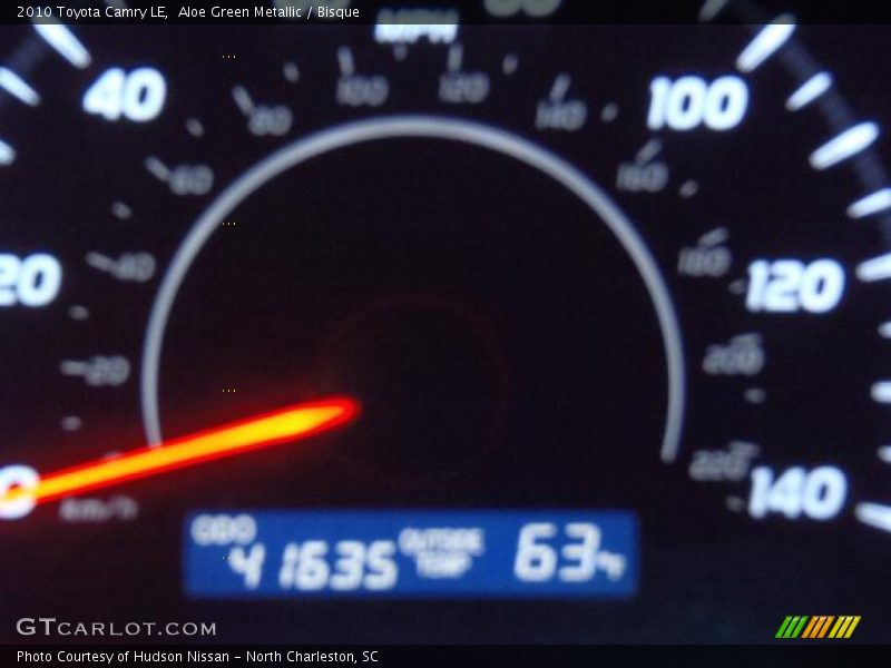 Aloe Green Metallic / Bisque 2010 Toyota Camry LE